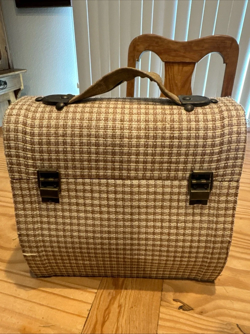 N/A vintage houndstooth